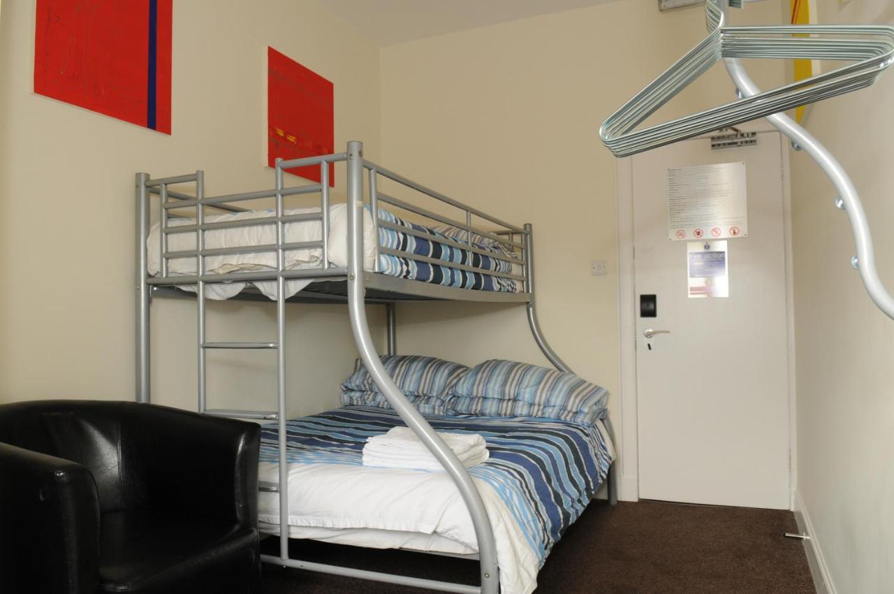 Private Room 2 Beds